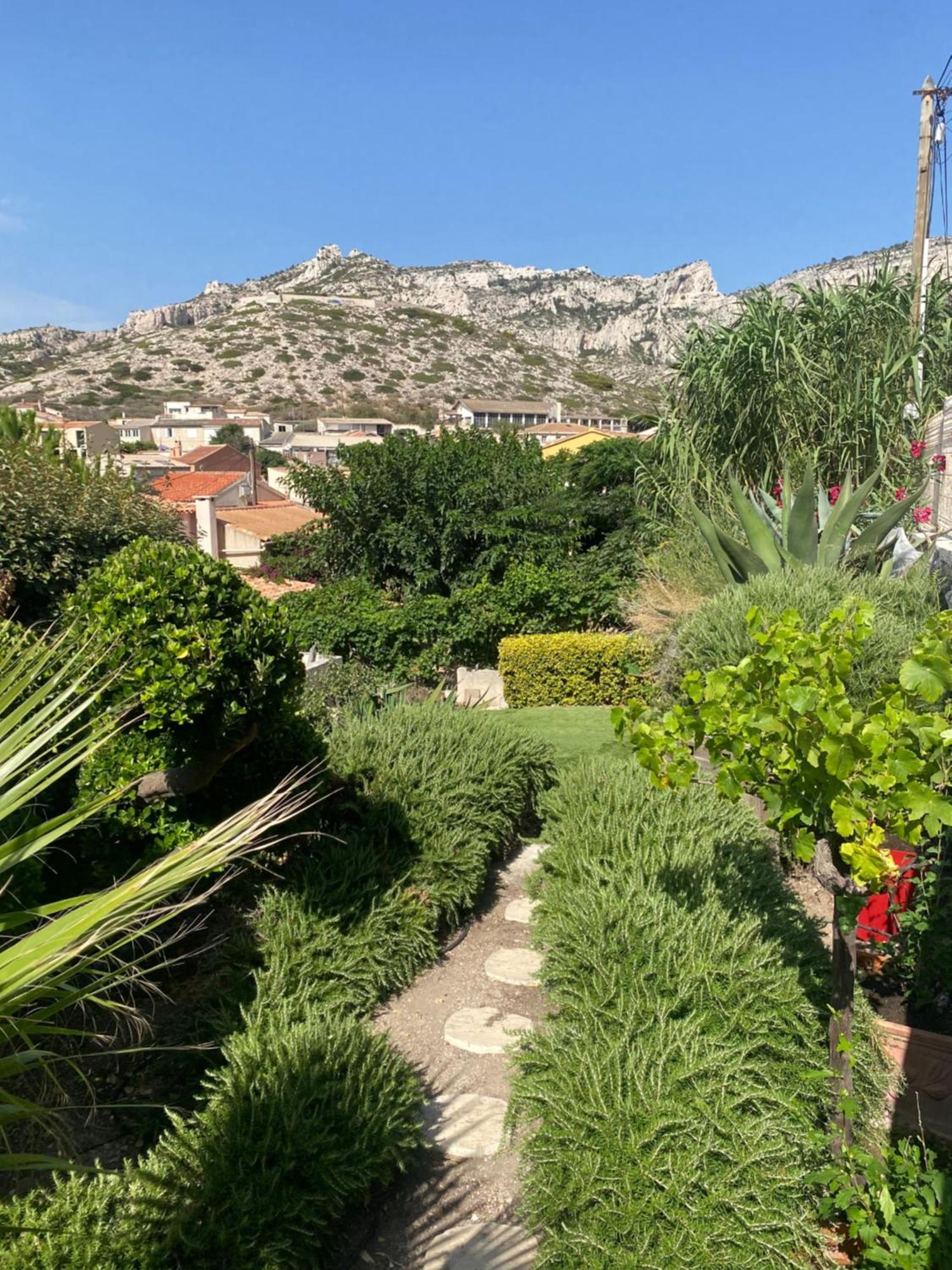 Au Coeur Du Parc National Du Massif Des Calanques, La Flibuste Des Goudes, Maison 2 Chambres, Climatisee, Jardins, Solarium, Proche Plage, Large Vue Mer Марсель Экстерьер фото